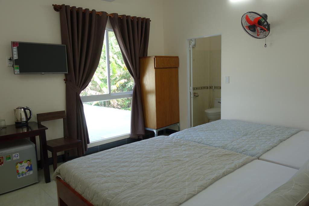 Huong Quang Guesthouse Phu Quoc Rum bild